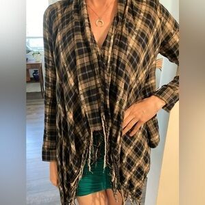 𝅺girl KRAZY LONG SLEEVE BOHO PLAID FRINGE SHIRT-Size S